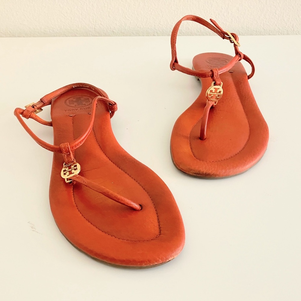 Tory Burch Women's Orange T strap Sandals - Picture 2 of 6